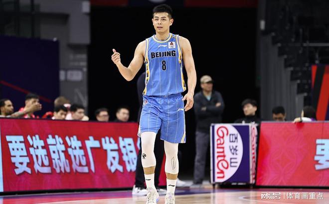 首钢男篮最新引援动态及自然美景之旅，探寻内心宁静与力量之源