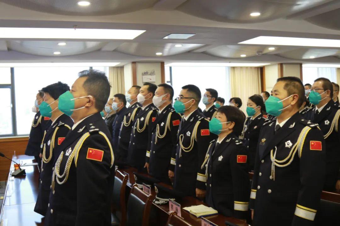 最新司法警校入警政策文件解读，自然美景中的探索之旅