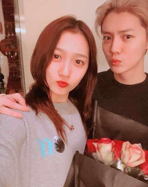 鹿晗最新ins动态，自信成就之旅的点滴分享