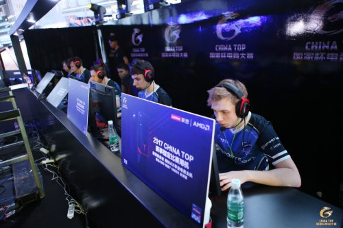 屏幕背后的温暖故事，揭秘2017电子竞技比赛的幕后故事