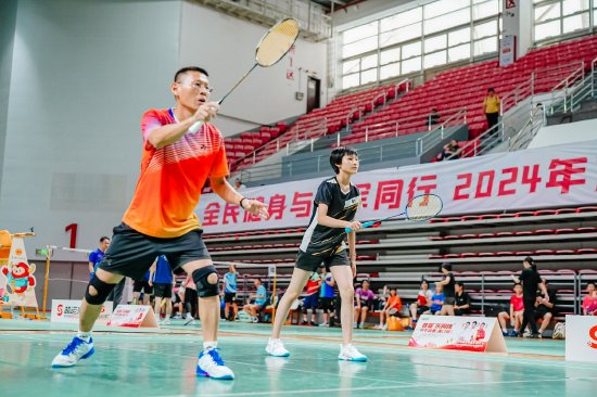 与自然美景的心灵之旅,赛场上的风景与心境对话