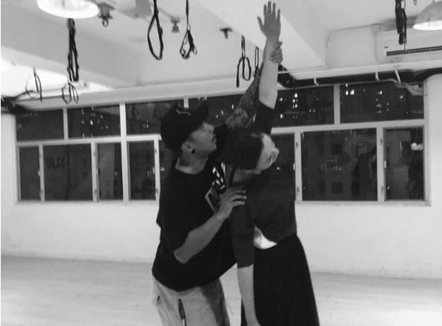 田蕊妮的自然之旅，星光熠熠与内心的宁静