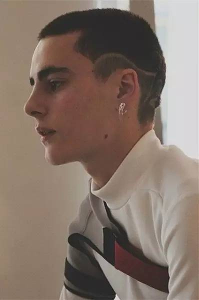 2017年度男士发型趋势解析,2017年度男士发型趋势解析——巷弄深处的秘密沙龙探秘