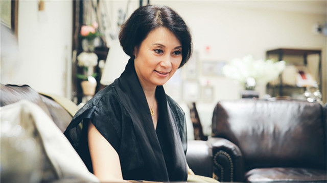 上海扮演母亲角色的女演员简介