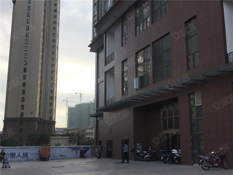 黄州金泰国际最新价格，小巷中的美食宝藏探索之旅